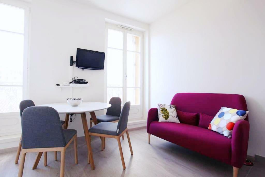 Grand Studio Au Pied Du Panier Apartamento Marsella Exterior foto